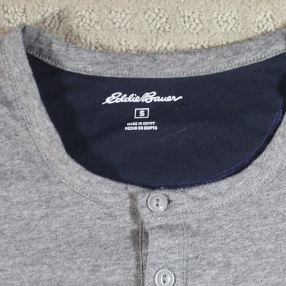 Eddie Bauer Size S Grey Long Sleeve Henley Shirt - LIKE NEW - Picture 3 of 6